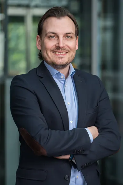 Portraitpicture of Tim Schmitz, Senior Project- and Program Manager, Сorevyn